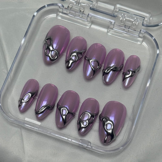 Velvet claws